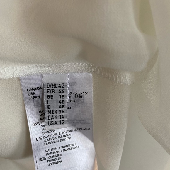 Beautiful Layered Blouse - Picture 5 of 5